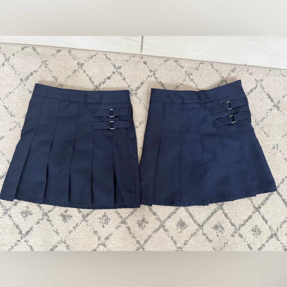 French Toast NWOT Navy Pleated Uniform Skirt Skort